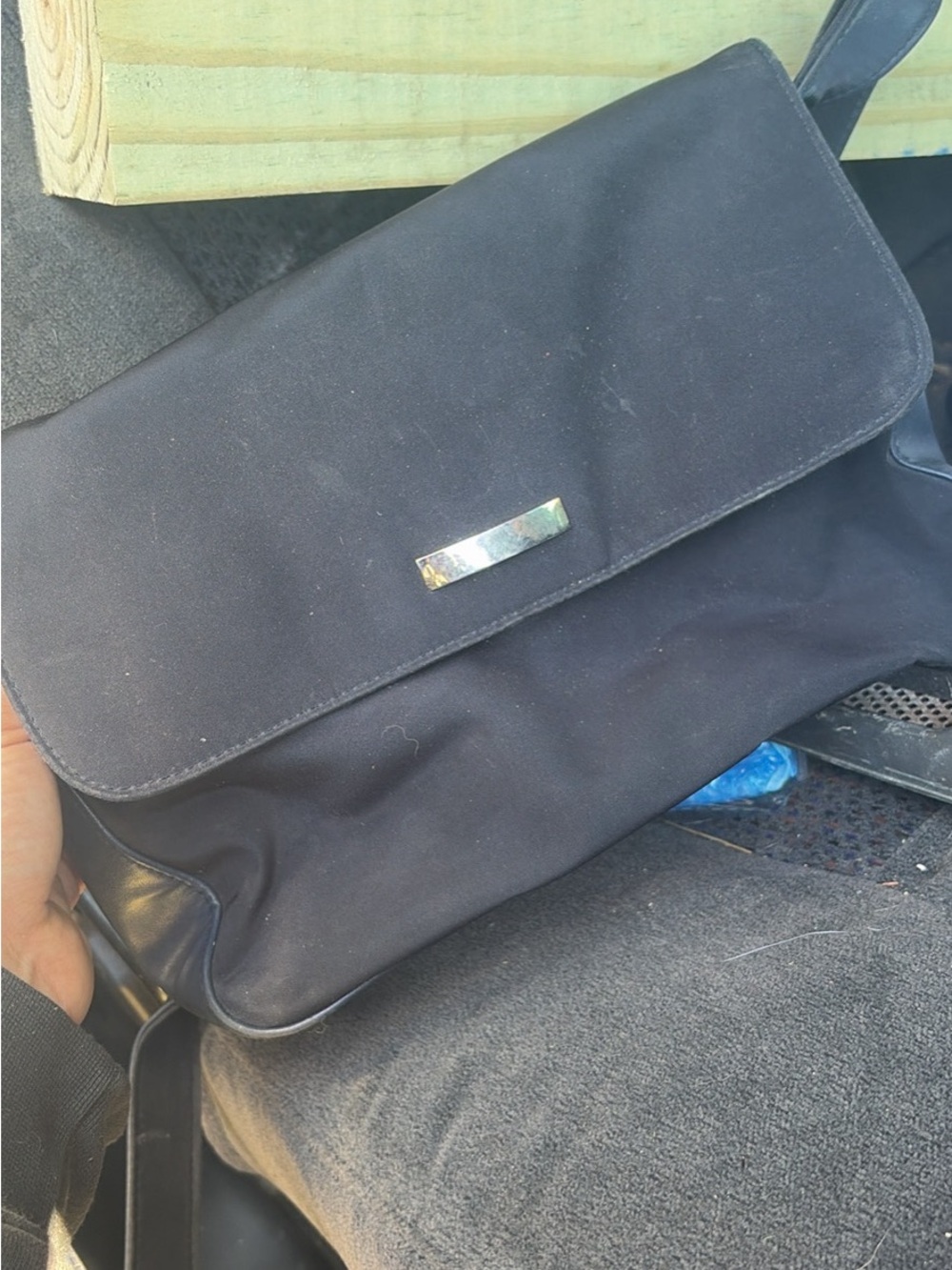 Black womans  Crossbody Bag - Sleek Everyday Carry